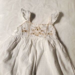 4T white Gap dress